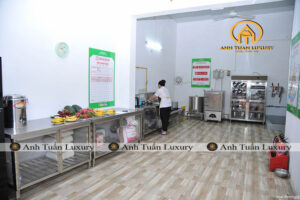 Hình ảnh nhà bếp đủ tiêu chuẩn với trường mầm non